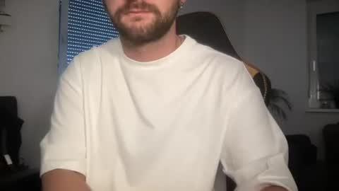 love bush online show from June 30, 6:47 am