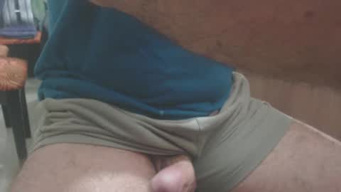 Snapshot of paulution chatting on October 22, 3:07 am Pool online show from October 22, 3:07 am