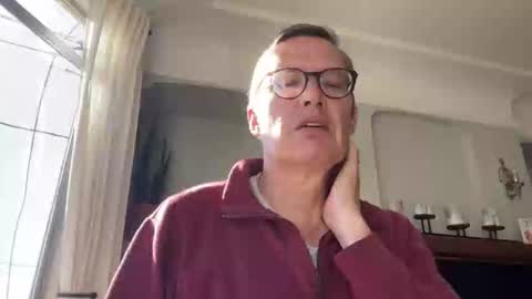Snapshot of paulwill2377 chatting on October 17, 6:32 pm paulwill2377 online show from October 17, 6:32 pm