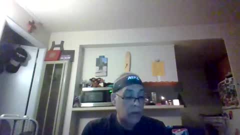 Snapshot of pawgkiller chatting on October 15, 1:39 am pawgkiller online show from October 15, 1:39 am