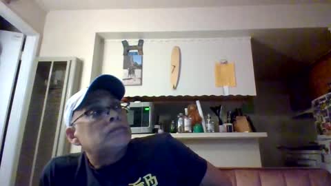 pawgkiller online show from January 18, 5:33 am