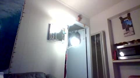 pawgkiller online show from May 28, 1:58 am