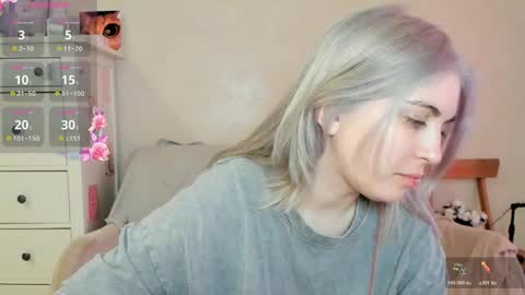 Allisses online show from April 1, 11:00 am