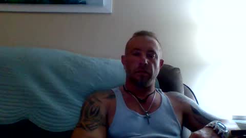 Snapshot of paytondaniel44 chatting on May 27, 1:24 am paytondaniel44 online show from May 27, 1:24 am