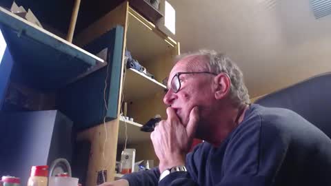 Snapshot of pc8474408 chatting on October 3, 6:16 pm pc8474408 online show from October 3, 6:16 pm