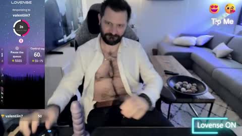 pc92160 online show from April 13, 6:35 pm