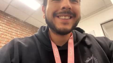 Pete online show from November 7, 6:19 pm