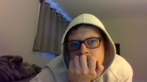 pd414 online show from November 19, 8:09 pm