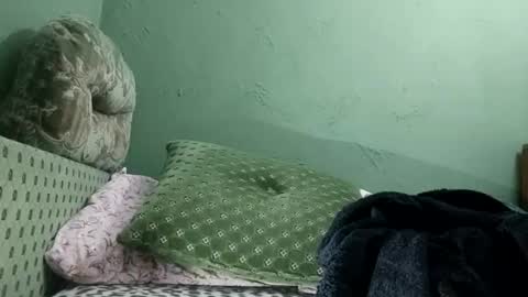 peacefulness93 online show from November 1, 4:03 am