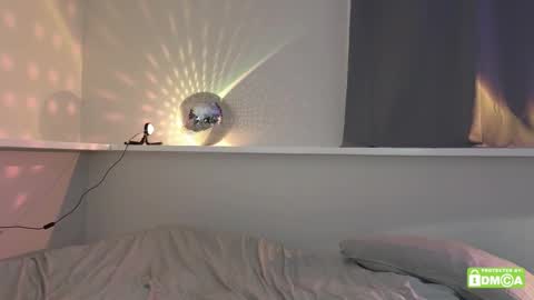   online show from January 19, 4:38 am