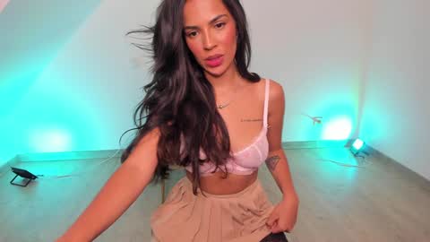 camille online show from December 19, 6:12 pm