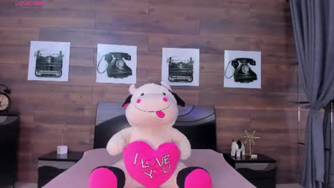 Snapshot of peachbrii chatting on July 9, 1:04 pm Briana online show from July 9, 1:04 pm