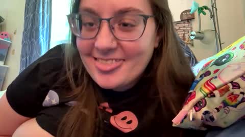 Snapshot of peachesbestfriend chatting on May 14, 5:53 pm peachesbestfriend online show from May 14, 5:53 pm