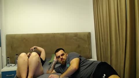 Lizzy  Zain online show from April 2, 7:44 pm