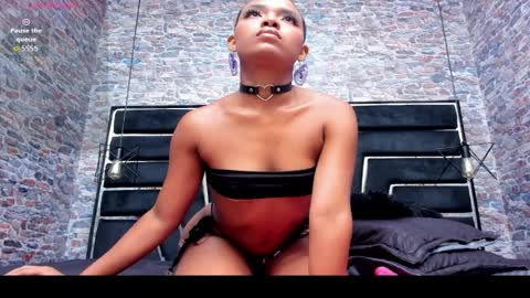 Snapshot of peachwen chatting on April 11, 12:20 pm Wen online show from April 11, 12:20 pm