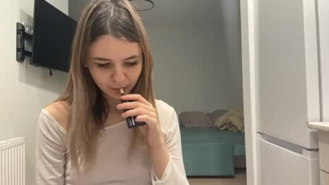 Snapshot of peachy_keens chatting on April 23, 6:32 pm Peachy online show from April 23, 6:32 pm