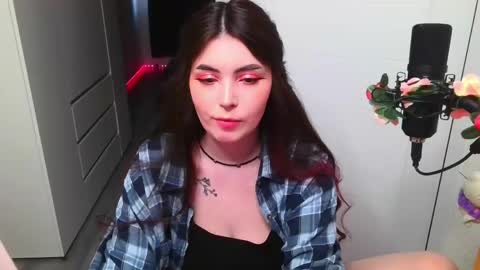 Snapshot of peachybabe__ chatting on April 27, 5:00 pm Peachy online show from April 27, 5:00 pm