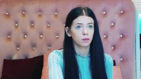 Snapshot of peachyella26 chatting on February 13, 5:58 am Ella online show from February 13, 5:58 am