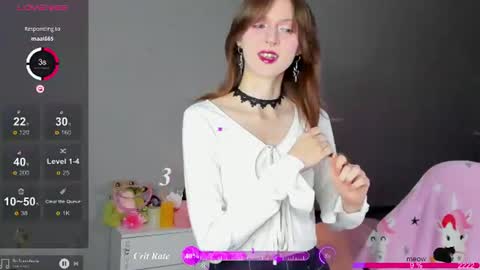 Snapshot of peachymaybe chatting on July 4, 9:32 pm Peachy not a bb baby love or something Please call me Peachy online show from July 4, 9:32 pm