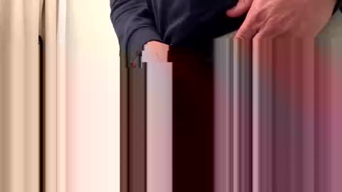 Snapshot of peakingondaddy chatting on November 1, 4:14 am peakingondaddy online show from November 1, 4:14 am