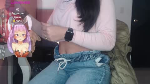 Pearl online show from December 3, 7:33 pm