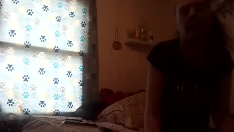 Pearl May online show from February 8, 5:29 pm