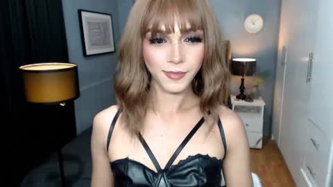 Pearl online show from January 8, 3:07 pm