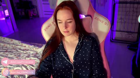 Adelina online show from December 14, 1:39 am