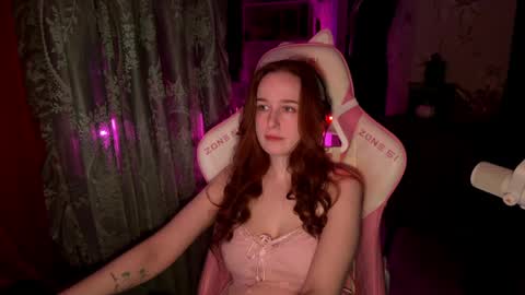 Adelina online show from April 12, 3:50 pm