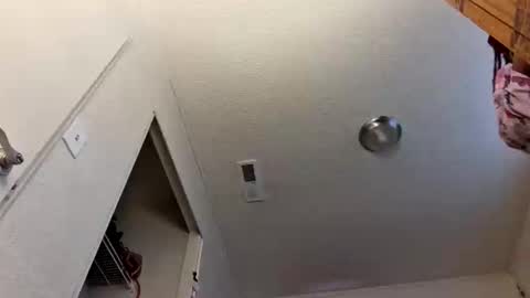 pebblessmith453 online show from January 10, 10:25 pm