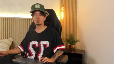 pecadodivino2026 online show from January 16, 1:31 am