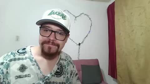 Snapshot of pecadodulce chatting on December 15, 3:56 am pecadodulce online show from December 15, 3:56 am