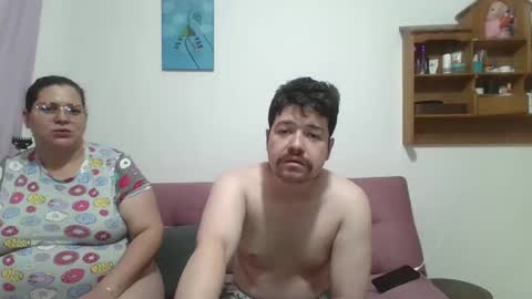 Snapshot of pecadodulce chatting on January 6, 12:37 am pecadodulce online show from January 6, 12:37 am