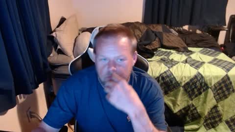 pecker40 online show from December 5, 2:09 am