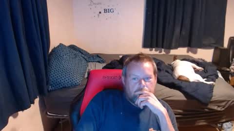 pecker40 online show from December 3, 1:46 am