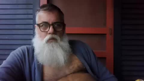 Snapshot of pecos8686 chatting on October 11, 1:53 pm pecos8686 online show from October 11, 1:53 pm