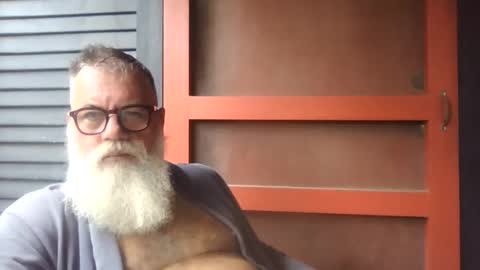 Snapshot of pecos8686 chatting on May 20, 4:02 pm pecos8686 online show from May 20, 4:02 pm