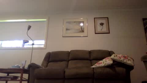 pedro________8 online show from December 19, 2:01 am