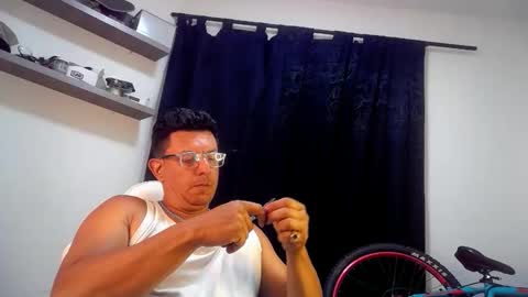 Pedro online show from April 12, 3:22 am