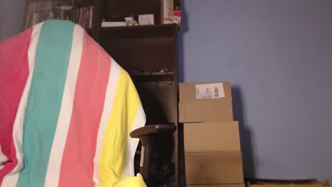 pedrojlennon281966 online show from May 1, 9:41 pm