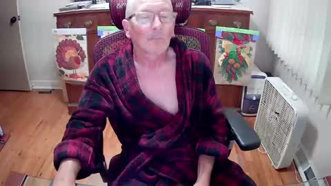 Snapshot of peepingmale chatting on October 19, 12:50 pm peepingmale online show from October 19, 12:50 pm