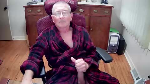 Snapshot of peepingmale chatting on January 10, 3:47 pm peepingmale online show from January 10, 3:47 pm