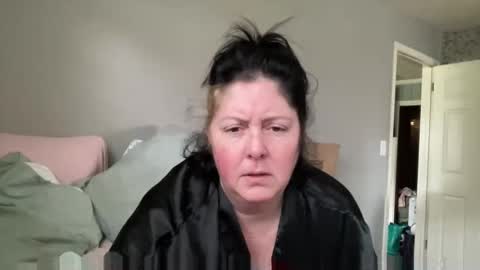 pegggggysue69 online show from April 5, 2:36 pm