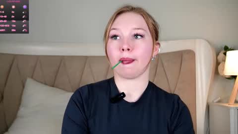 Kylie online show from February 28, 10:09 am