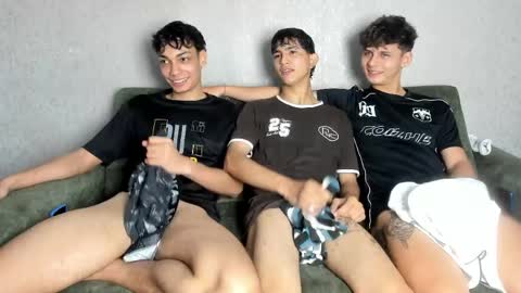 CAIN-19  ALLEN-18 RONALD-18 AUSTIN-18 MOD DANTE online show from April 9, 2:22 pm