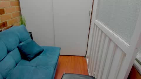 Penelope online show from March 9, 7:29 pm