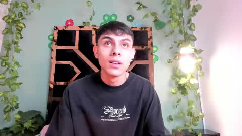 jazmin y kevin online show from April 17, 12:24 am