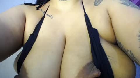 Snapshot of pennyomelons chatting on July 23, 2:37 pm My onlyfans online show from July 23, 2:37 pm