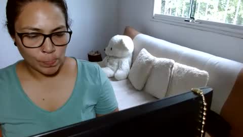 Snapshot of pepitt45 chatting on July 16, 3:51 pm Megan online show from July 16, 3:51 pm