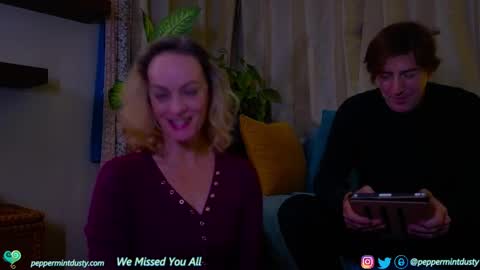 Peppermint and Dusty  online show from February 19, 4:34 am